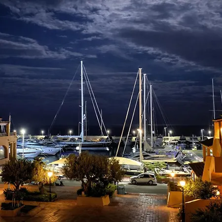 I Puerto Beach, * Altea